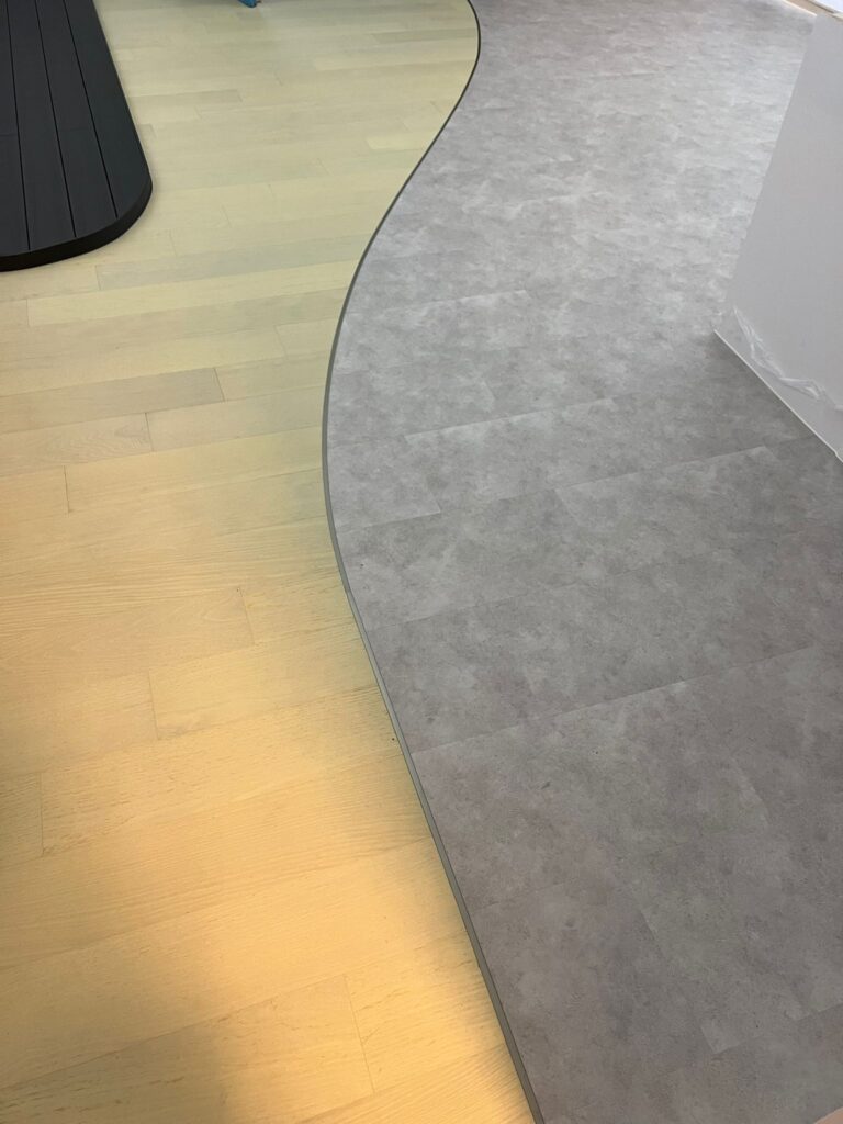 Vinyl floor